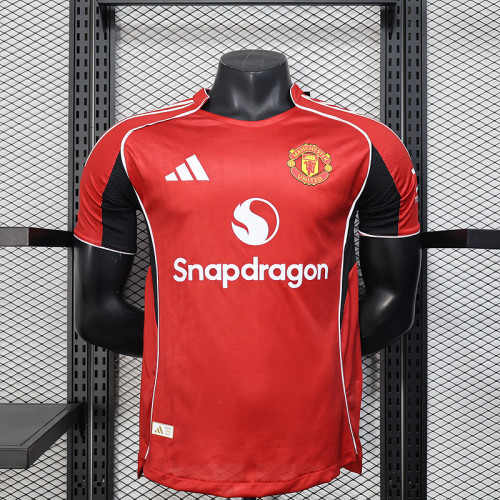 2025-26 Manchester United  home player version jersey   (The player version is more slim fit, it is recommended to buy one size larger)