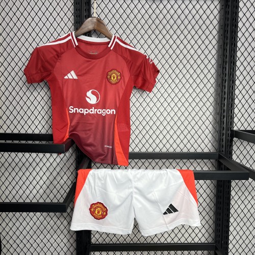 2024-25 Manchester United home kid kit