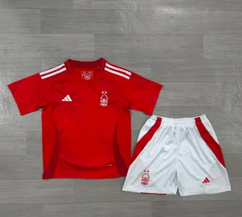 2024-25 Nottingham Forest home kids kit