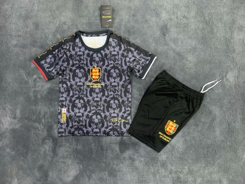 2024-25 England Black Special kid kit