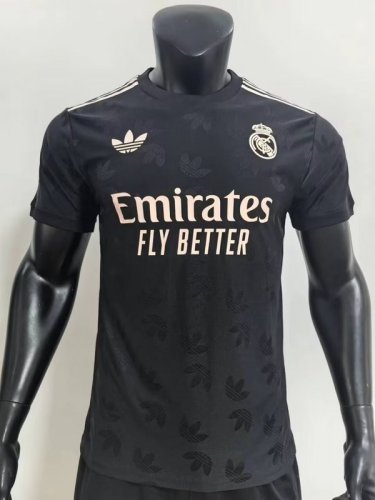 2024-25 Real Madrid  Black training player version jersey(The player version is more slim fit, it is recommended to buy one size larger)