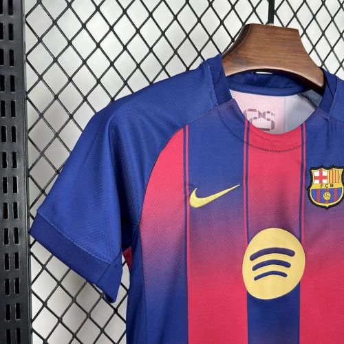 2025-26 Barcelona home kid kit