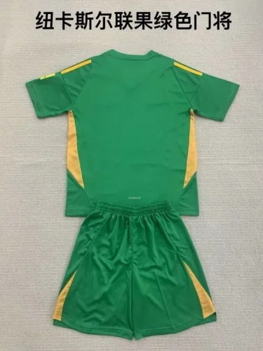 2024-25 Newcastle green goalkeeper kids kit