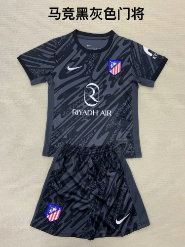 2024-25Atletico Madrid  black goalkeeper adult and kid kit