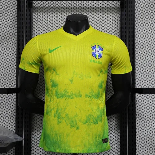 2024-25 Brazil yellow Special Edition Player Version (The player version is more slim fit, it is recommended to buy one size larger)