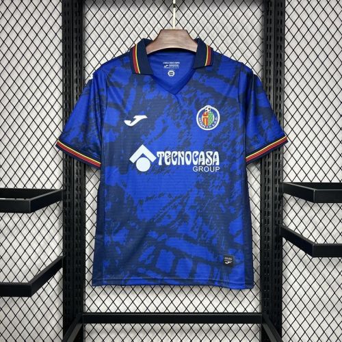 2024-25 Hetafe home soccer jersey