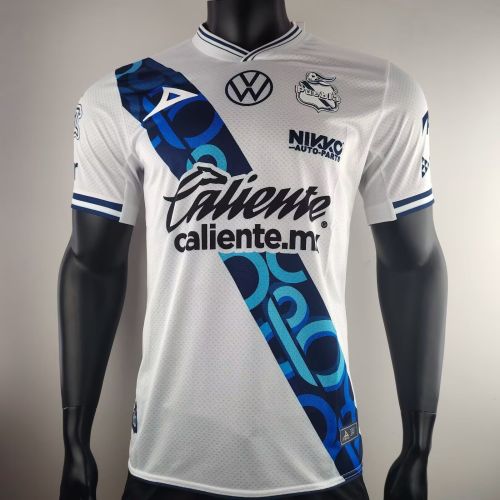 puebla 2024-25 home player version  (The player version is more slim fit, it is recommended to buy one size larger)