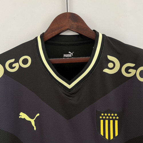 2023-24 Penarol black