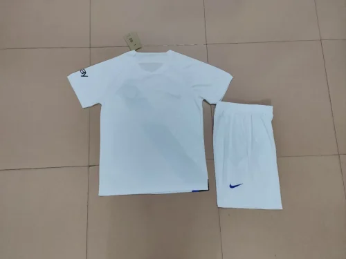 2023-24 Inter Milan away kids kit