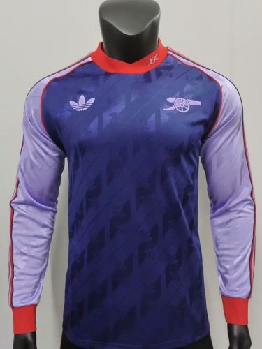 24-25  Arsenal  Purple  Model long sleeve Player version jersey (The player version is more slim fit, it is recommended to buy one size larger)