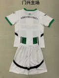 Mnchengladbach 2024-25 kid kits