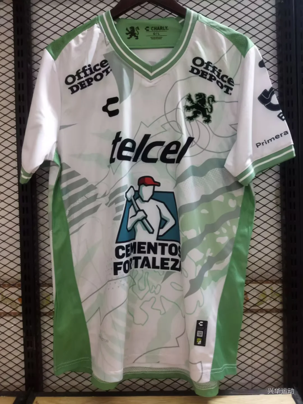 2025-26 Club Leon away soccer jersey