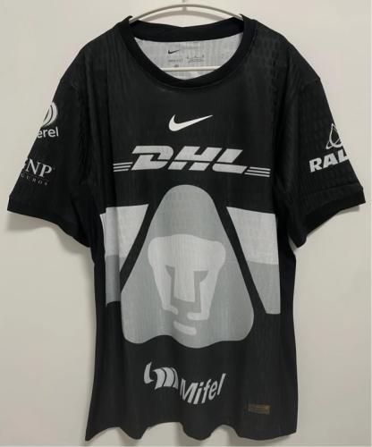 2025-26 Pumas Black Goalkeeper player Version jersey (The player version is more slim fit, it is recommended to buy one size larger)