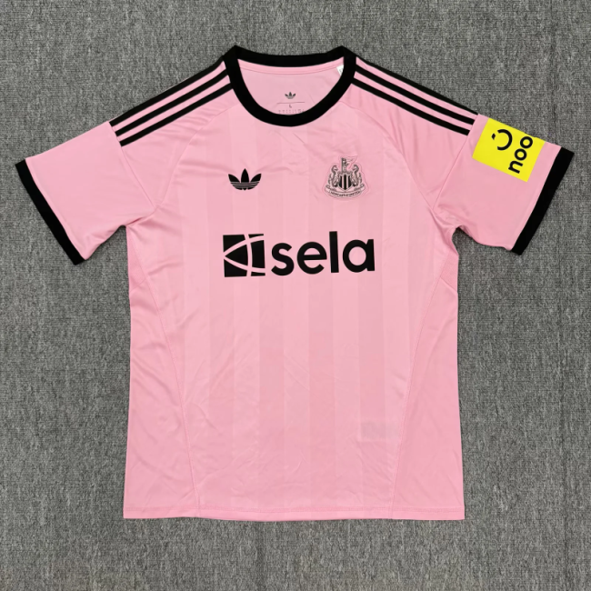 2025-26 Newcastle United Pink Goalkeeper Jersey