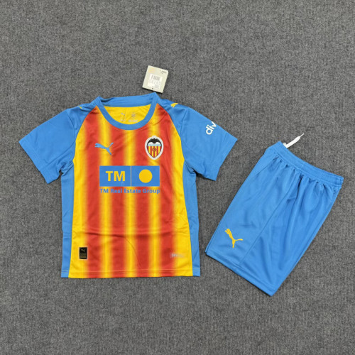 Valencia 2025-26 Third away kids