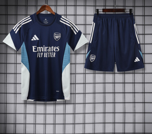 Arsenal 2025-26 Blue training