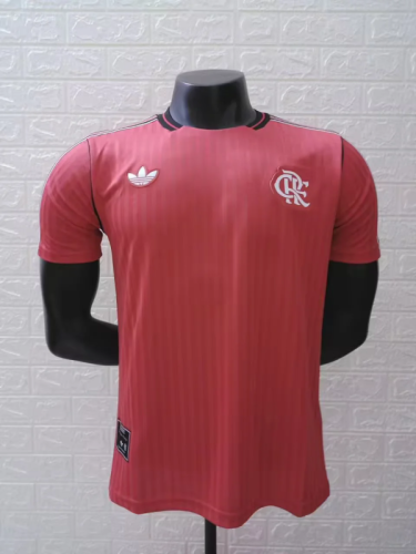 Flamengo 2025-26 red retro player version Jersey  (The player version is more slim fit, it is recommended to buy one size larger)