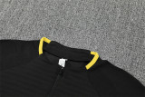 Manchester United 2025-26 Black Half zipper training clothes