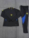 Manchester United 2025-26 Black Half zipper training clothes Kid