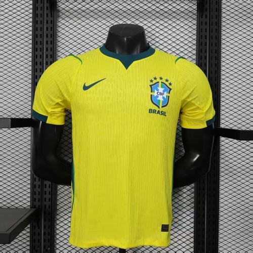 Brazil 2025-26 Home player version (The player version is more slim fit, it is recommended to buy one size larger)