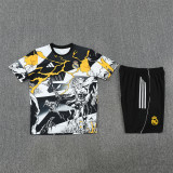Real Madrid 2025-26 Avengers Black White and Yellow Training suit
