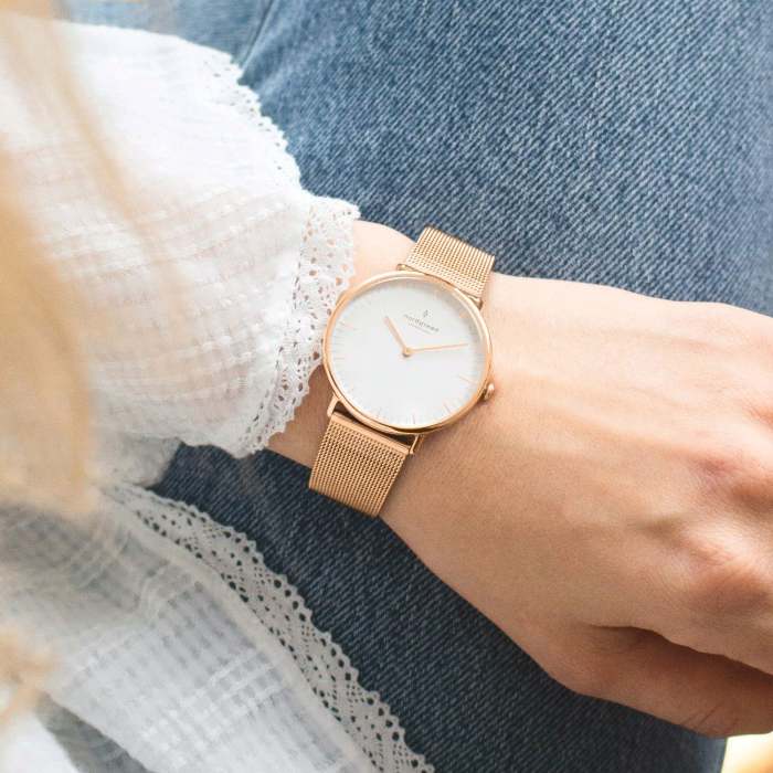 Native | White Dial - Black Mesh