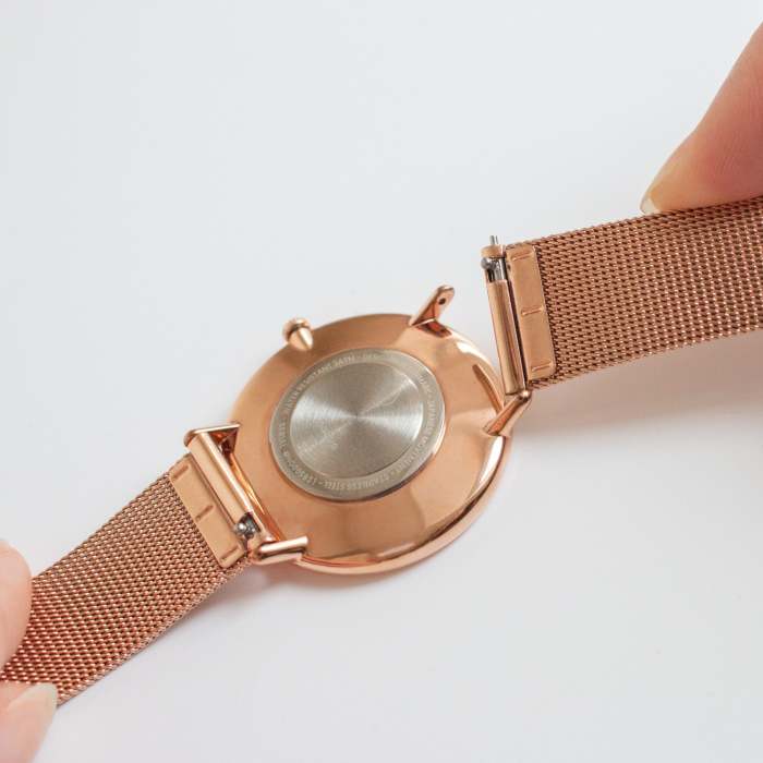 Native | White Dial - Black Mesh