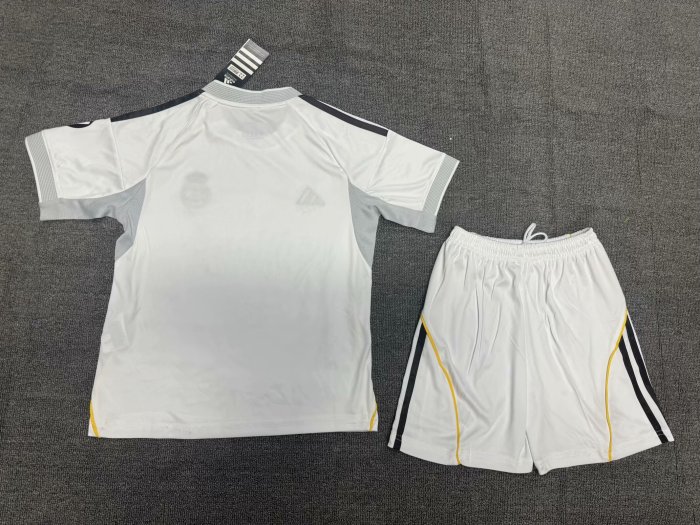 Real Madrid Home Kids Suit 25/26