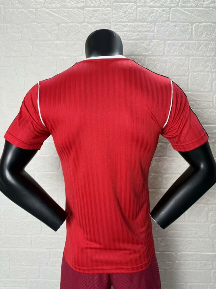 Manchester United Icons Red Player Jersey 25/26