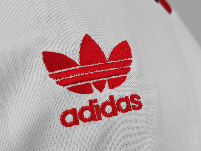 Manchester United Away Retro Jersey 1988/89