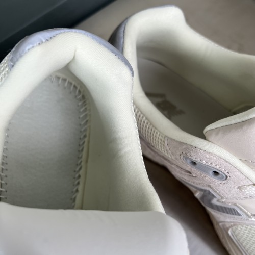 New Balance 2002R Beige Gray M2002RAA
