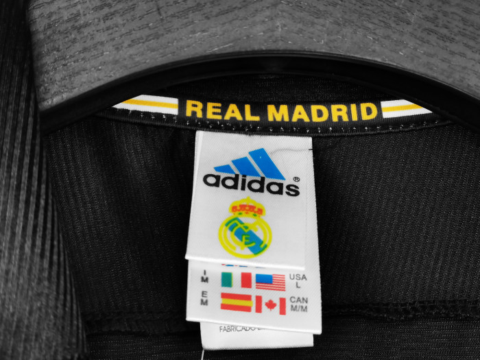 Real Madrid Away Retro Jersey 1999/00