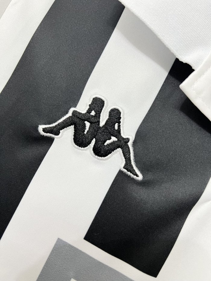 Juventus Home Retro Jersey 1999/00