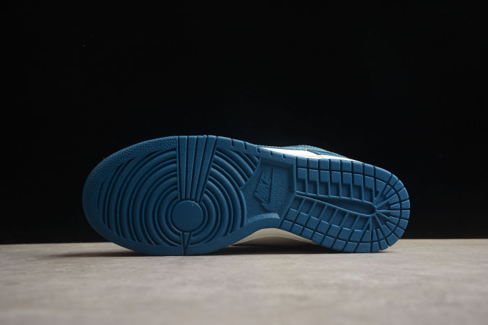 Dunk Low SE Sashiko Industrial Blue DV0834-101