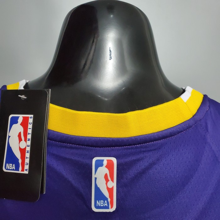 LeBron James Los Angeles Lakers 2020/21 Swingman Jersey Purple