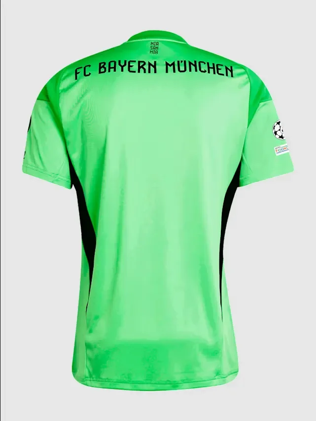 Bayern Munich Goalkeeper Kids Suit 25/26