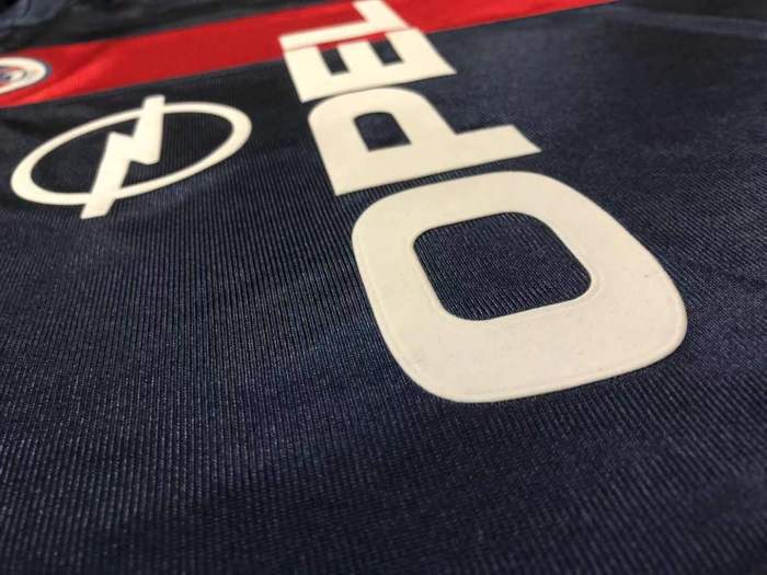 Paris Saint Germain Home Retro Jersey 2001/02