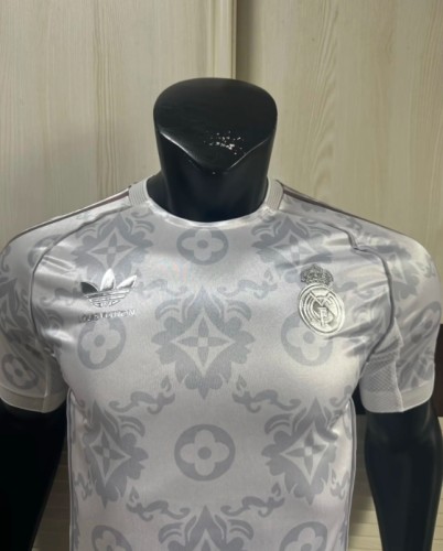 Real Madrid Special Player Jersey 25/26