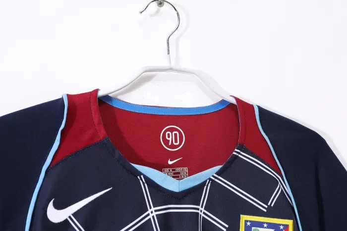 Atletico Madrid Away Retro Jersey 2004/05
