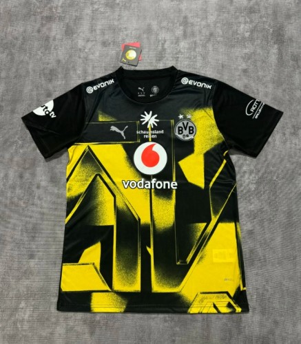 Borussia Dortmund Special Edition Man Jersey 25/26