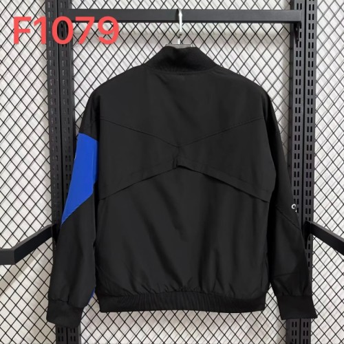 Chelsea Training Windbreaker 2025