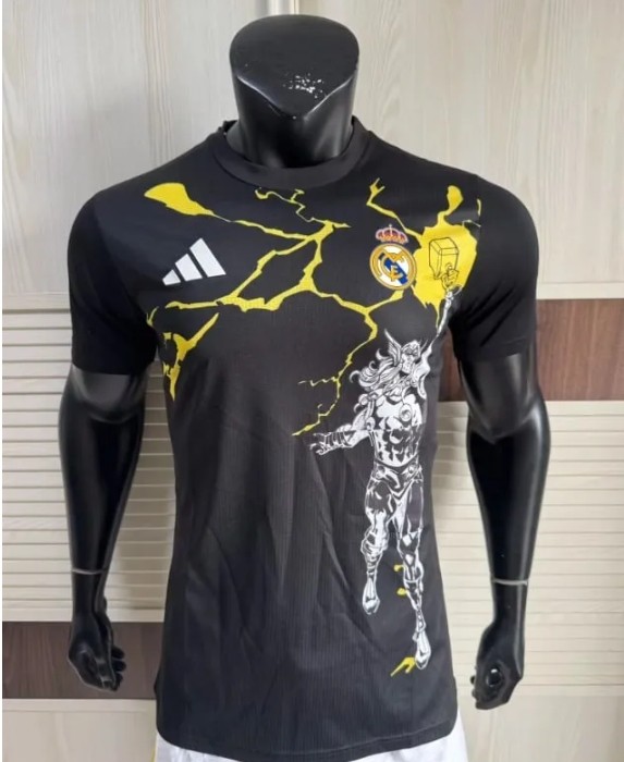 Real Madrid Avengers Player Jersey 25/26
