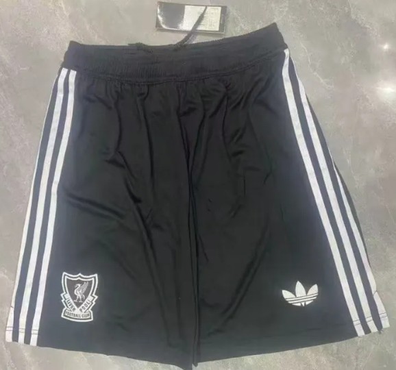 Liverpool Goalkeeper Black Shorts 25/26