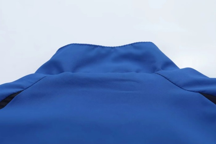 Italy Double-Sided Training Windbreaker 2006