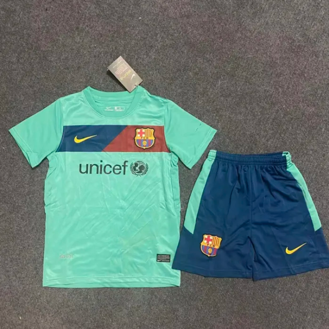 Barcelona Away Retro Kids Suit 2010/11