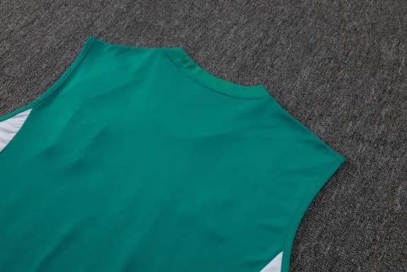 Liverpool Training Jersey 25/26