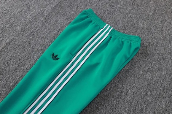 Liverpool Training Jacket 25/26