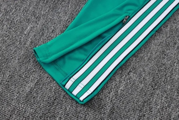 Liverpool Training Jersey Suit 25/26
