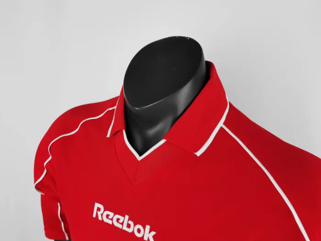 Liverpool Home Retro Jersey 00/01