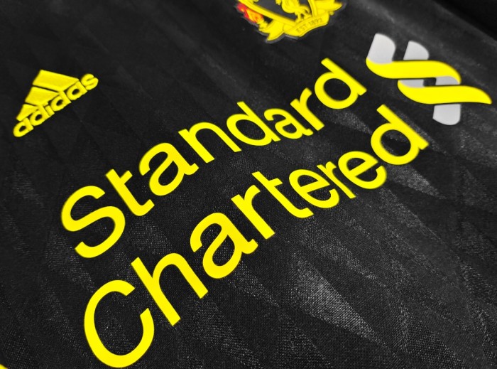 Liverpool Away Retro Jersey 2010/11
